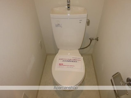 千葉県市川市湊新田１丁目[1K/22.53m2]のトイレ