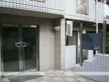 ワールドパレス永福町[1R/16.56m2]の外観2