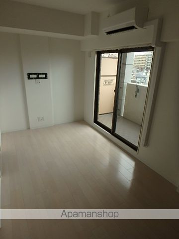 LUXEEBIEIIの内装写真