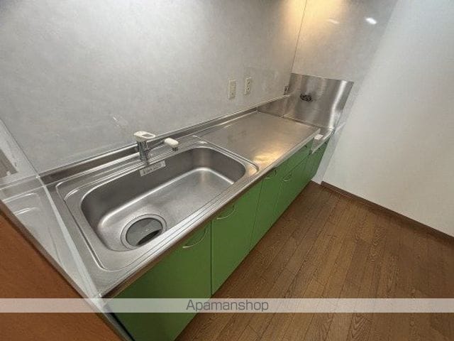 クリスタルハーモニーの内装写真