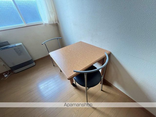 レオパレスルフランの内装写真