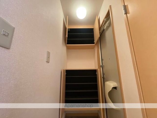 リプルス浜の宮II B棟の内装写真