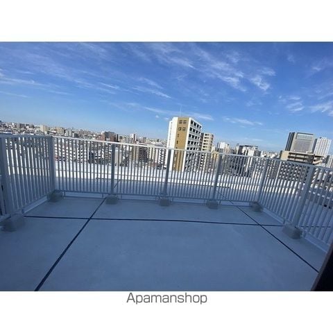 コンフォリア・リヴ千住の内装写真