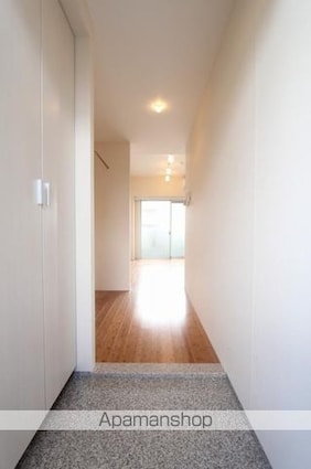 コリドールベルエア[1LDK/33.49m2]の玄関