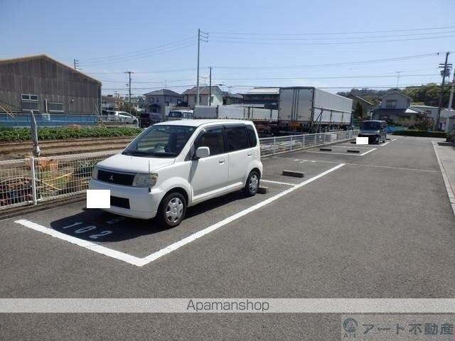 アメニティパレスＫ　Ｂ[3LDK/65.57m2]の駐車場