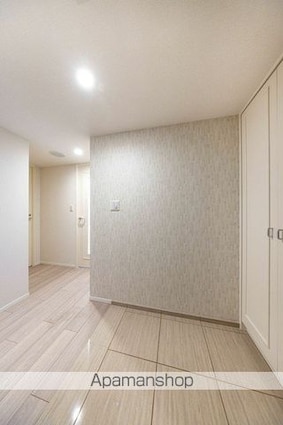 リバーポイントタワー[1LDK/58.46m2]の玄関