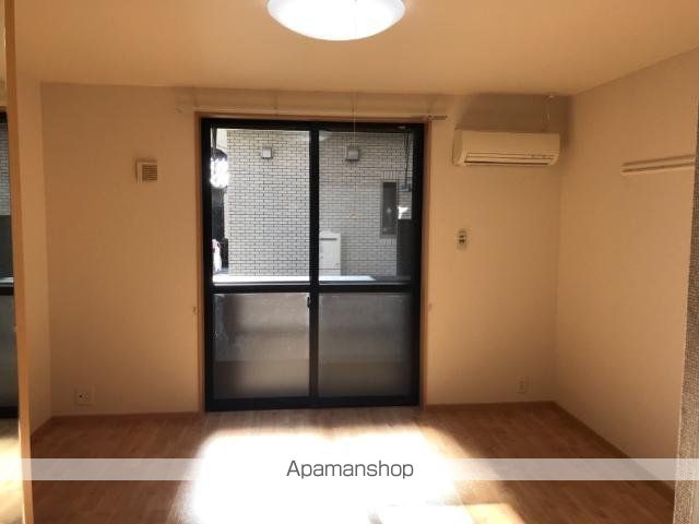シェルルSの内装写真