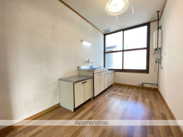 ピアパレス富岡Iの内装写真