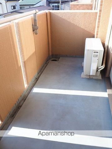 ECRUの内装写真