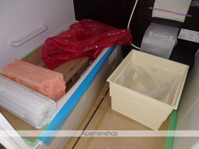 ASHTONIIの内装写真