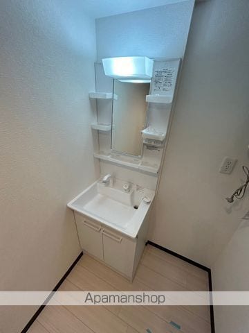 インフィニティ美園の内装写真
