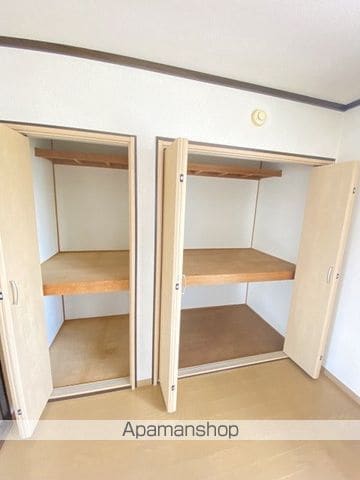 メゾンドールA館の内装写真