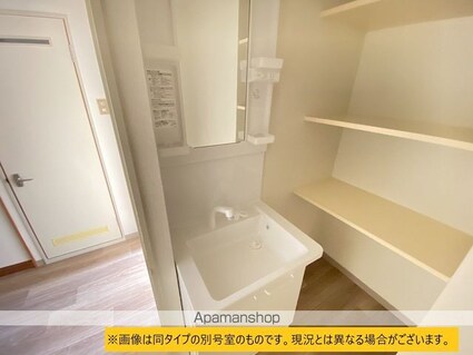 ボナール二の宮[3LDK/78.97m2]の洗面所