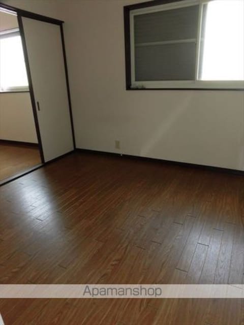 和歌山県和歌山市北島[2K/35.6m2]のリビング・居間