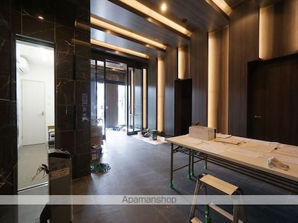 プレサンス新栄ユリシス[1K/21.32m2]の外観4