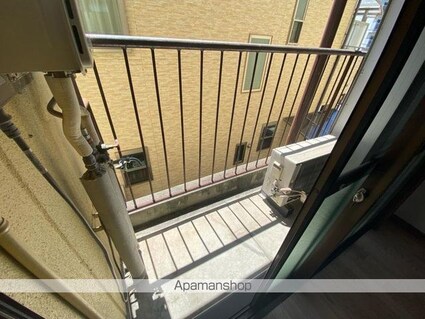 コーポ石清尾[1R/17m2]のバルコニー