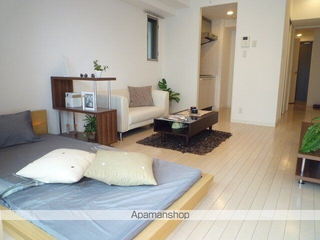 麹町二番町マンション[1R/31.15m2]のリビング・居間1