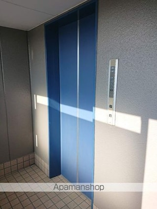 江上ビル[2LDK/53.04m2]の共用部2