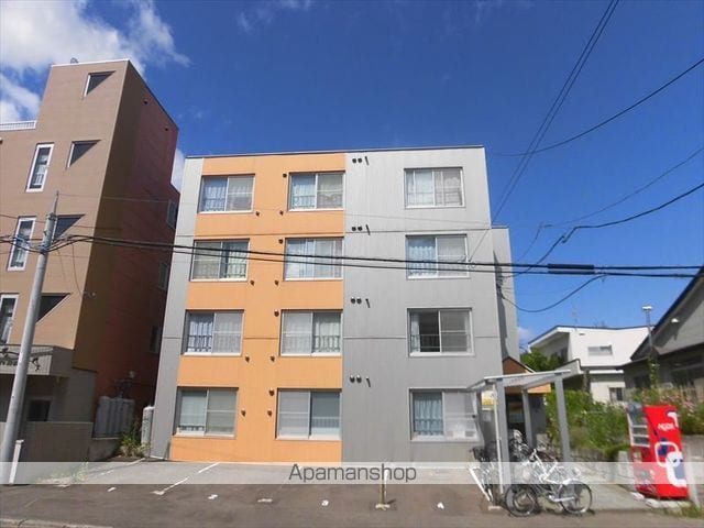 NOVA31の外観写真