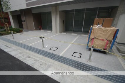 パークアクシス両国[1K/25.04m2]の駐車場