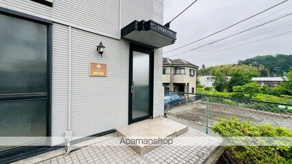 レオパレス舘町[1K/20.7m2]のエントランス