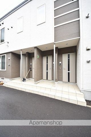 ウインドブレイクの玄関写真