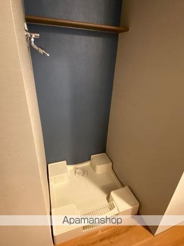 コリドール中央の内装写真