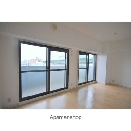 メゾン黒川[2LDK/56.04m2]のリビング・居間2