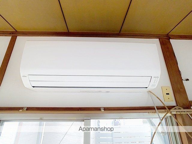 玉利アパートの内装写真