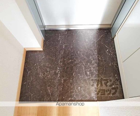レオパレス深草の内装写真