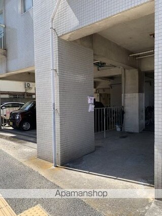 エスポワール駕町[3K/33.95m2]の駐車場
