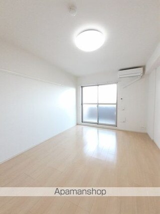 アプローズ[1K/30.27m2]のリビング・居間