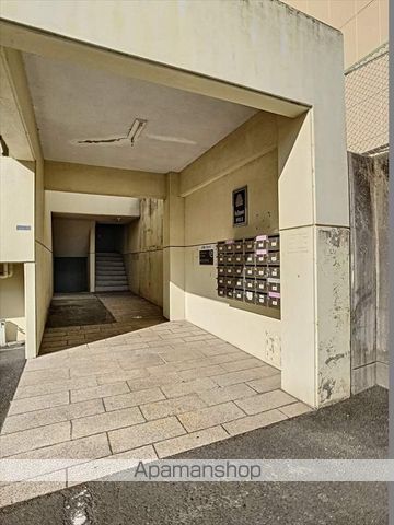 セントフォレスト伊島の玄関写真