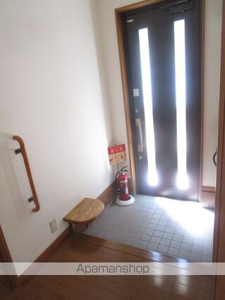 フェリス櫻井[5LDK/87.48m2]の玄関