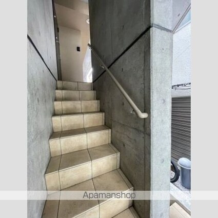 エクサム初台[1R/22.17m2]の共用部4