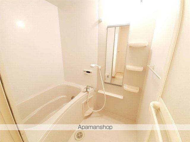 リバーサイド三城の内装写真