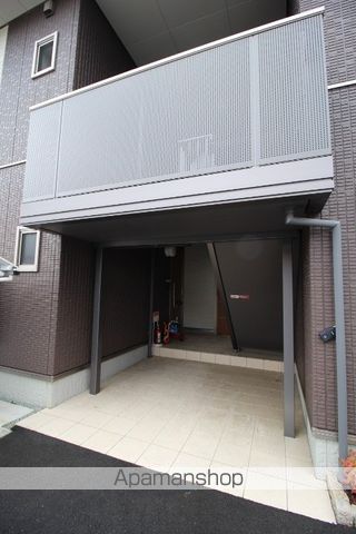 オーキッドの玄関写真