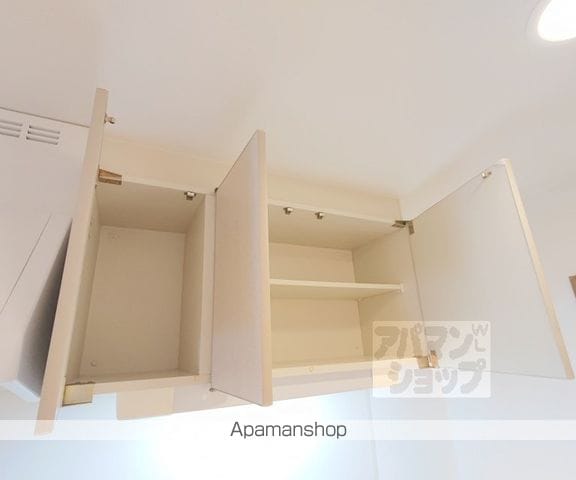 メイプルリーフ嵯峨野の内装写真