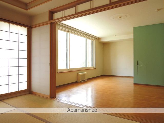 ラル山鼻の内装写真
