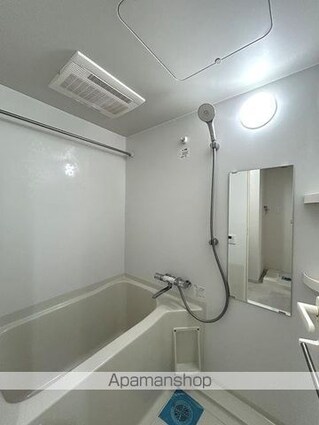 千葉県市川市湊新田１丁目[1K/33.72m2]のバス