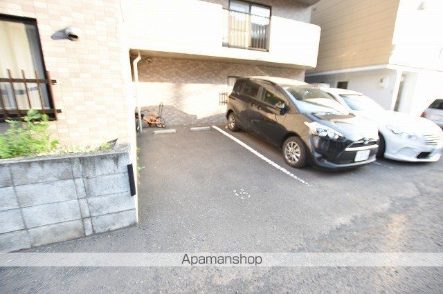 RAPHLESのその他写真