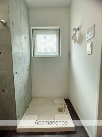EVA TAKARAMACHIの内装写真