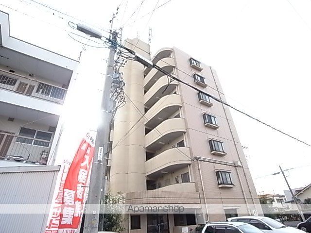 ドミール本城の外観写真