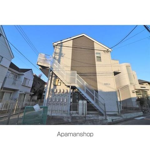 アムール西谷の玄関写真