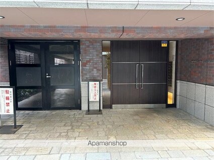 フェニックス池袋参番館[1K/20.79m2]のエントランス