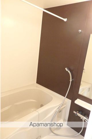 クローバー下平川IIIの内装写真
