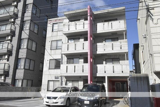 グランメゾン栄通の外観写真