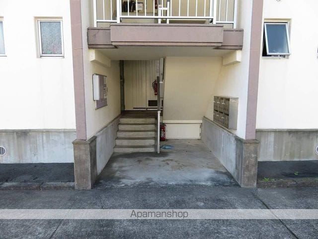リバーヒルIの玄関写真