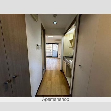 ダイアパレス目黒本町[1K/16.8m2]の玄関