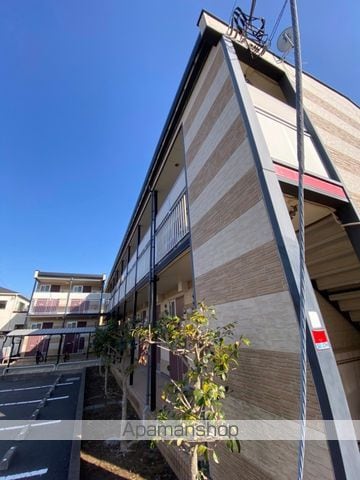 レオパレス小和田の外観写真